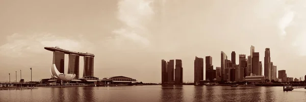Skyline Singapore Con Edifici Urbani Sull Acqua — Foto Stock