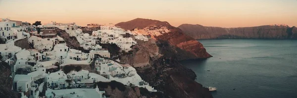 Santorini Ufuk Çizgisi Yunanistan Binalarla Birlikte Gün Batımı — Stok fotoğraf