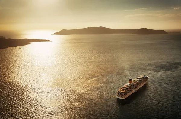 Isla Santorini Con Crucero Atardecer Grecia — Foto de Stock