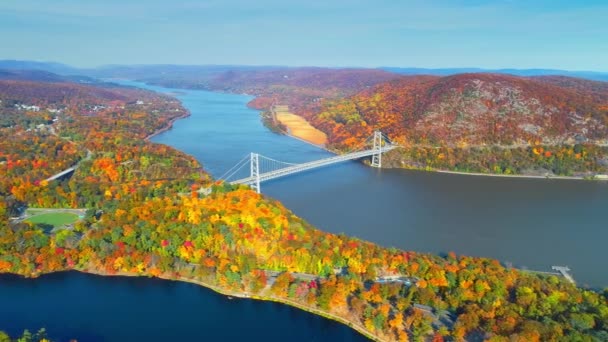 Luchtfoto Van Hudson Rivier Bear Mountain Bridge Staat New York — Stockvideo