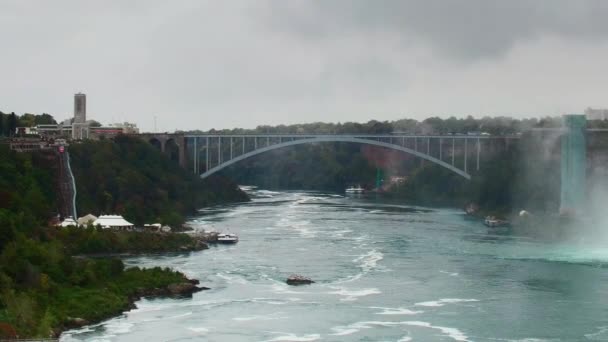 Cataratas Del Niágara Canadá Septiembre 2018 Panorámica Del Puente Las — Vídeo de stock