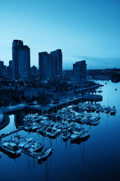 Vancouver Liman Manzaralı Kanada Şehir Binaları Körfez Teknesi Var — Stok fotoğraf