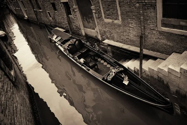 Gondole Vue Rapprochée Dans Eau Venise Italie — Photo