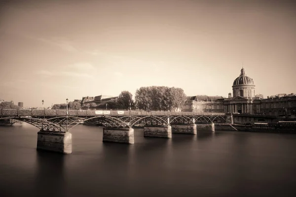 Paris Fransa Daki Pont Des Arts Institut France — Stok fotoğraf