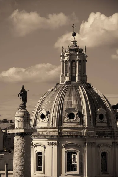 Rom Forum Med Ruiner Historiska Byggnader Italien — Stockfoto