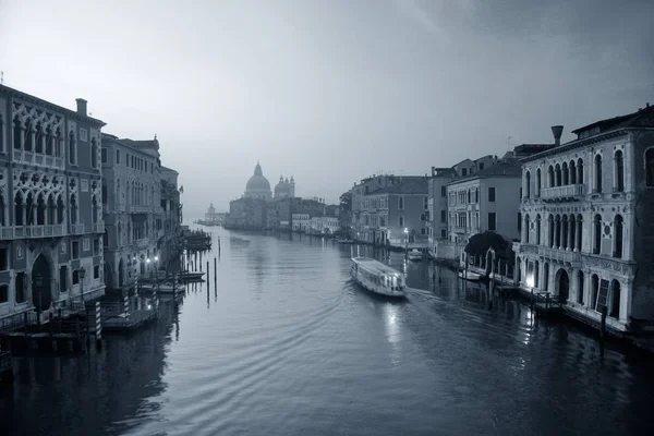 Iglesia Santa Maria Della Salute Vista Gran Canal Venecia Italia — Foto de Stock