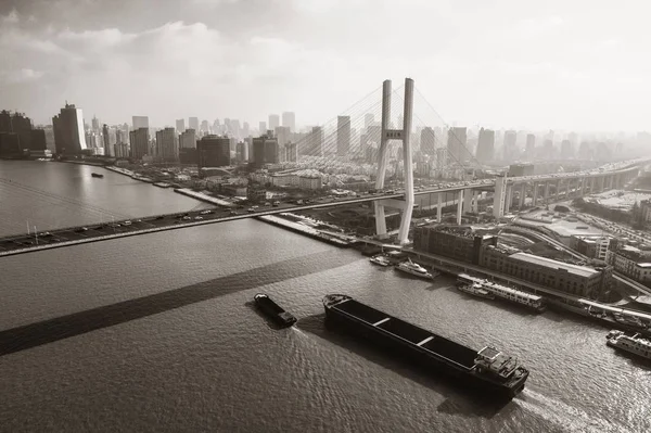 Shanghai Nanpu Bridge Över Huangpu River Med Upptagen Trafik Kina — Stockfoto