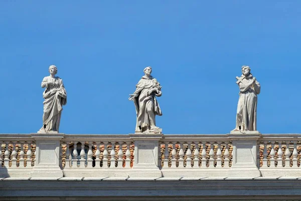 Arquitetura Histórica Cidade Vaticano Com Esculturas — Fotografia de Stock