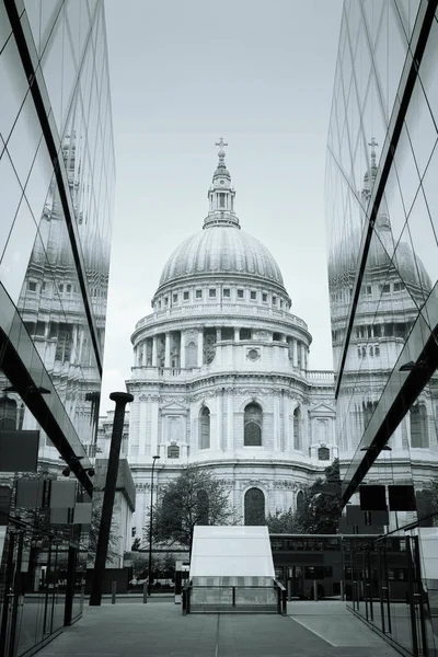 Cattedrale Pauls Riflessioni Giornata Londra — Foto Stock