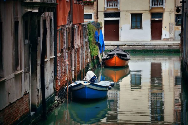 Parque Barcos Veneza Canal Beco Itália — Fotografia de Stock