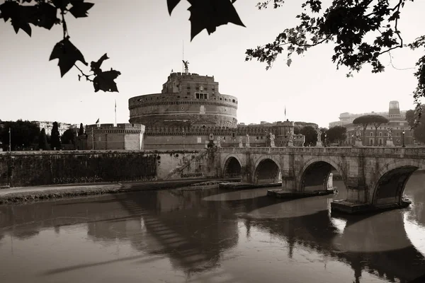 Кастель Сан Анджело Мост Через Тибр Риме Италия Монохром — стоковое фото