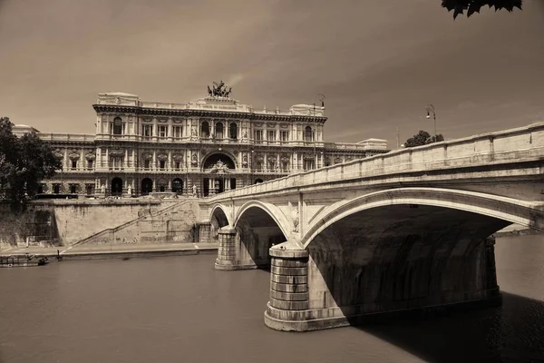 Bridge River Tiber Palace Justice Palazzo Giustizia Rome Italy — Stock Photo, Image