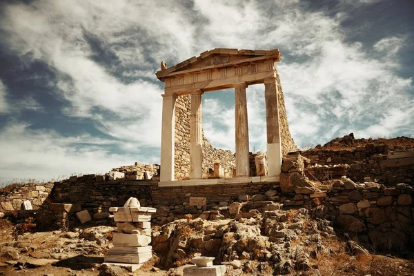 Świątynia Historycznych Ruinach Wyspie Delos Niedaleko Mikonos Grecja — Zdjęcie stockowe