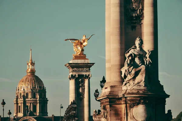 Alexandre Iii Brücke Und Napoleons Grab Paris Frankreich — Stockfoto