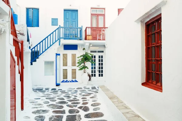Strada Con Architettura Tradizionale Greca Nell Isola Mykonos Grecia — Foto Stock