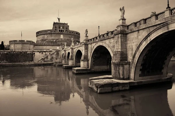 Castel Sant Angelo Włoszech Rzym Most Przez Rzekę Tyber — Zdjęcie stockowe