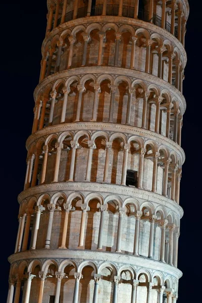 Scheve Toren Close Uitzicht Nachts Pisa Italië Als Wereldwijd Bekende — Stockfoto