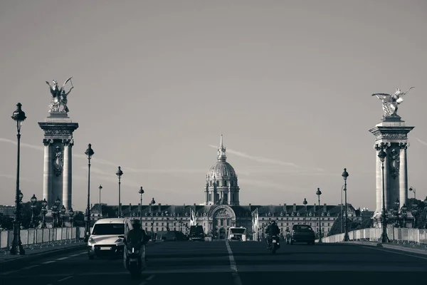 Alexandre Iii Brücke Und Napoleons Grab Paris Frankreich — Stockfoto