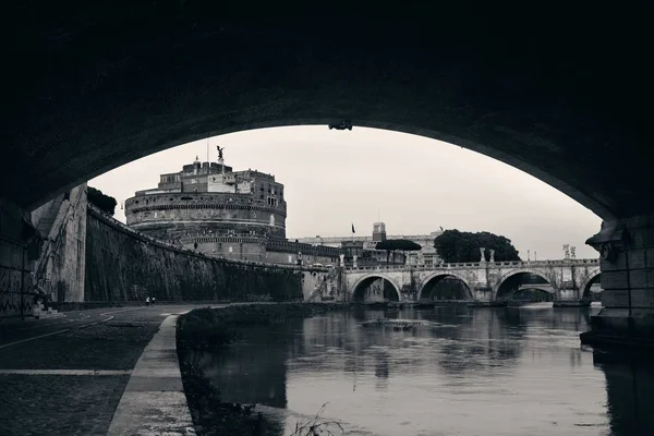 Castel Sant Angelo Italia Roma Puente Sobre Río Tíber Por —  Fotos de Stock