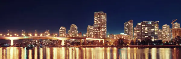Vancouver Horisonten Night View Med Byggnader Och Bro — Stockfoto