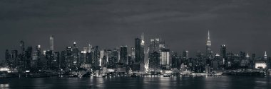 Manhattan şehir merkezi gökdelenleri ve New York City gökdelenleri gece gökdelenleri