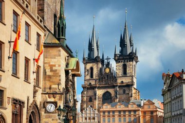Roma şehir panoramik manzaralı St. Peter Bazilikası Vatikan içinde üstten.