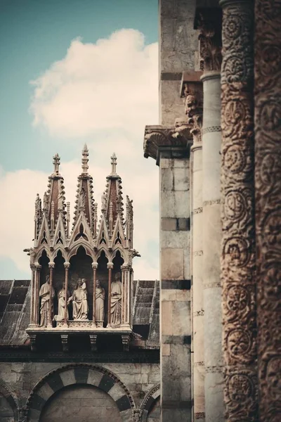 Beautiful Detail Pattern Sculpture Church Pisa Piazza Dei Miracoli Italy — Stock Photo, Image