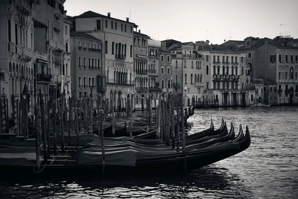 Gondelpark Wasser Kanal Von Venedig Mit Historischen Gebäuden Italien — Stockfoto