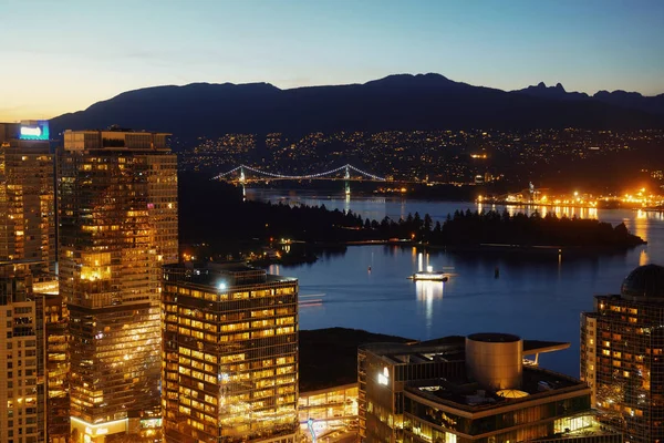 Vista Panorâmica Vancouver Com Arquiteturas Urbanas Entardecer — Fotografia de Stock