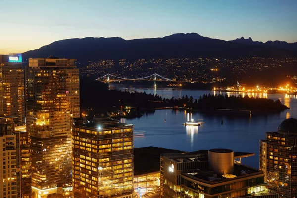 Vancouver Vista Azotea Con Arquitecturas Urbanas Atardecer —  Fotos de Stock