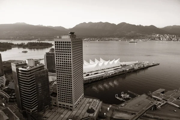 Vancouver Uitzicht Het Dak Met Stedelijke Architectuur Bij Zonsondergang — Stockfoto