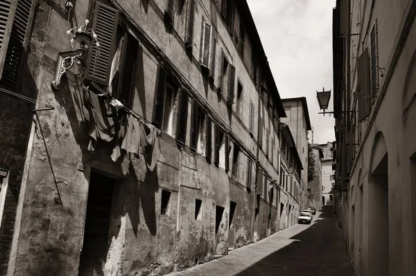 Straatzicht Met Oude Gebouwen Siena Italië — Stockfoto