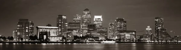 Canary Wharf Business District London Natten Över Thames River — Stockfoto