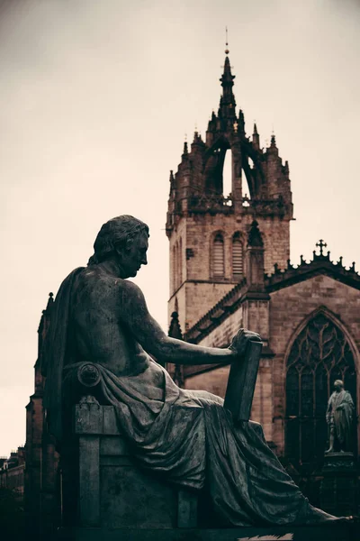 Giles Kathedrale Mit David Hume Statue Als Das Berühmte Denkmal — Stockfoto