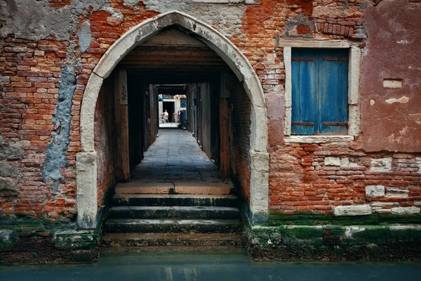 Hallway Fechamento Histórico Edifício Acima Veneza Itália — Fotografia de Stock