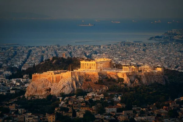 从希腊雅典卫城的Lykavitos山看到的雅典天际线日出 — 图库照片