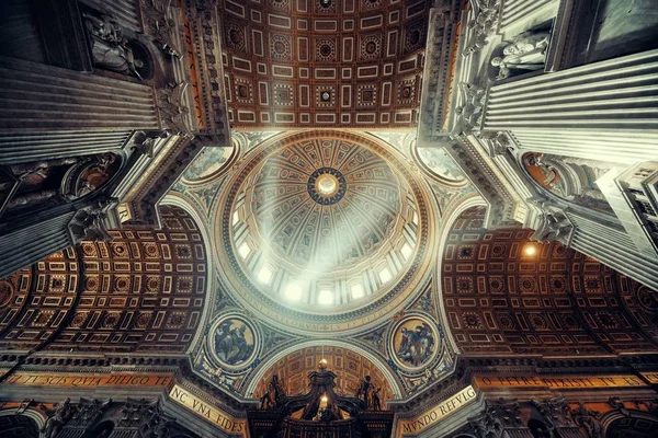 Rome City Panoramiczny Widok Górnej Części Bazyliki Świętego Piotra Watykanie — Zdjęcie stockowe