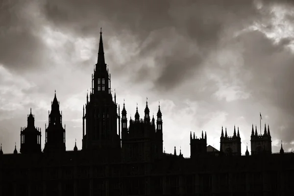 Силуэт Вестминстерского Дворца Облаком Лондоне — стоковое фото