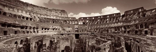 Dentro Coliseu Vista Panorâmica Marco Mundial Conhecido Símbolo Roma Itália — Fotografia de Stock