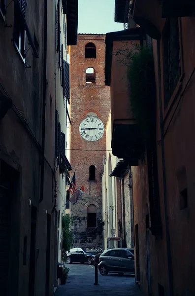 Lucca Άποψη Του Δρόμου Santa Maria Del Carminein Καμπαναριό Στην — Φωτογραφία Αρχείου