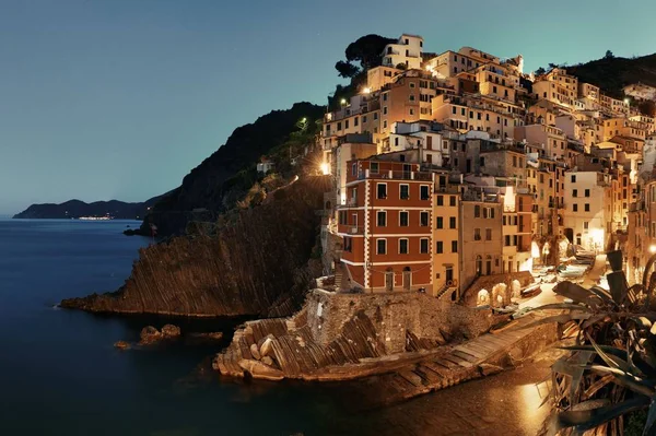 Riomaggiore Vista Sul Lungomare Con Edifici Nelle Cinque Terre Notte — Foto Stock