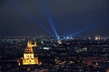 Paris şehrinin gökyüzü çatısı manzaralı Napolyon 'un mezarı, Fransa.