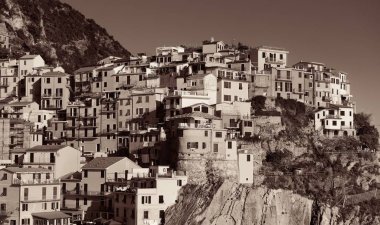 Cinque Terre 'deki Manarola binaları 