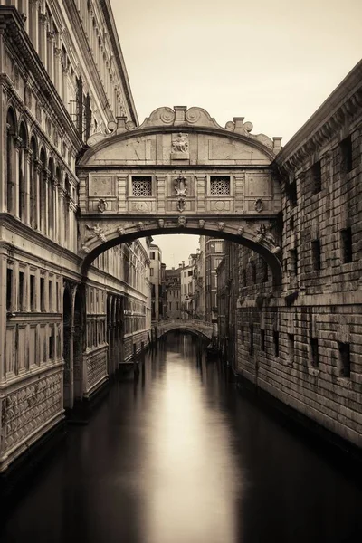 Híd Sóhajok Mint Híres Mérföldkő Velencében Olaszország — Stock Fotó