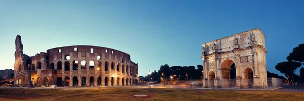 Colosseum Rome natt — Stockfoto