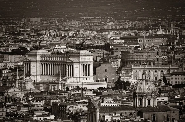 Panoramisch uitzicht op de stad Rome — Stockfoto
