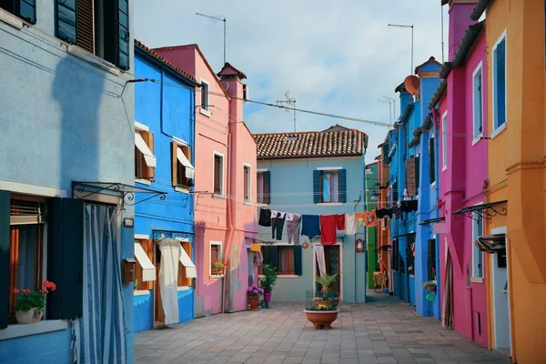 Barevné Burano street view — Stock fotografie