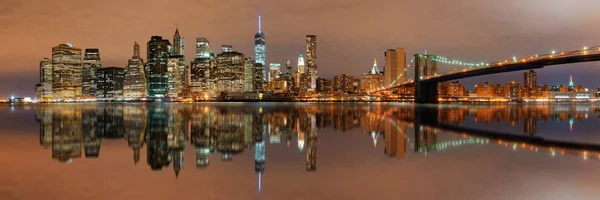 Manhattan Réflexions centre-ville — Photo