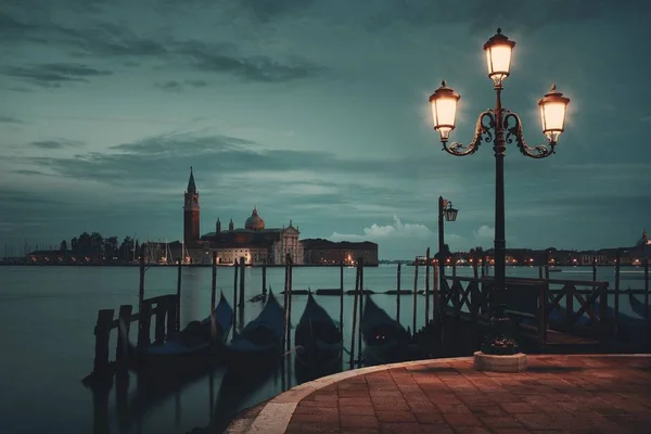 Гондоли Парк Воді Острів Сан Джорджо Маджоре Раннього Ранку Венеції — стокове фото