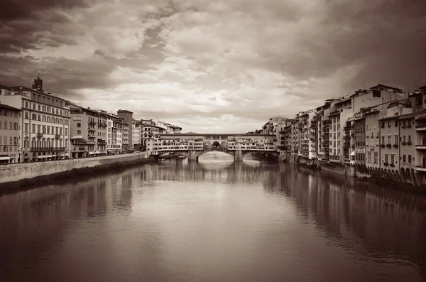 Ponte Vecchio Sobre Rio Arno Florença Itália Preto Branco — Fotografia de Stock